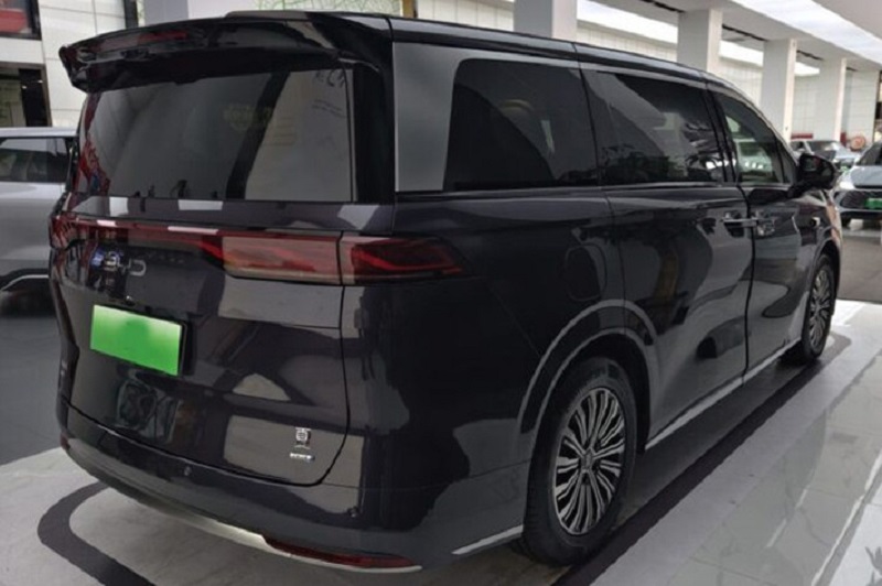 Giá lăn bánh BYD M9 có đáng mua? Phân tích chi tiết chi phí và trang bị 3 Giá lăn bánh BYD M9 có đáng mua? Phân tích chi tiết chi phí và trang bị