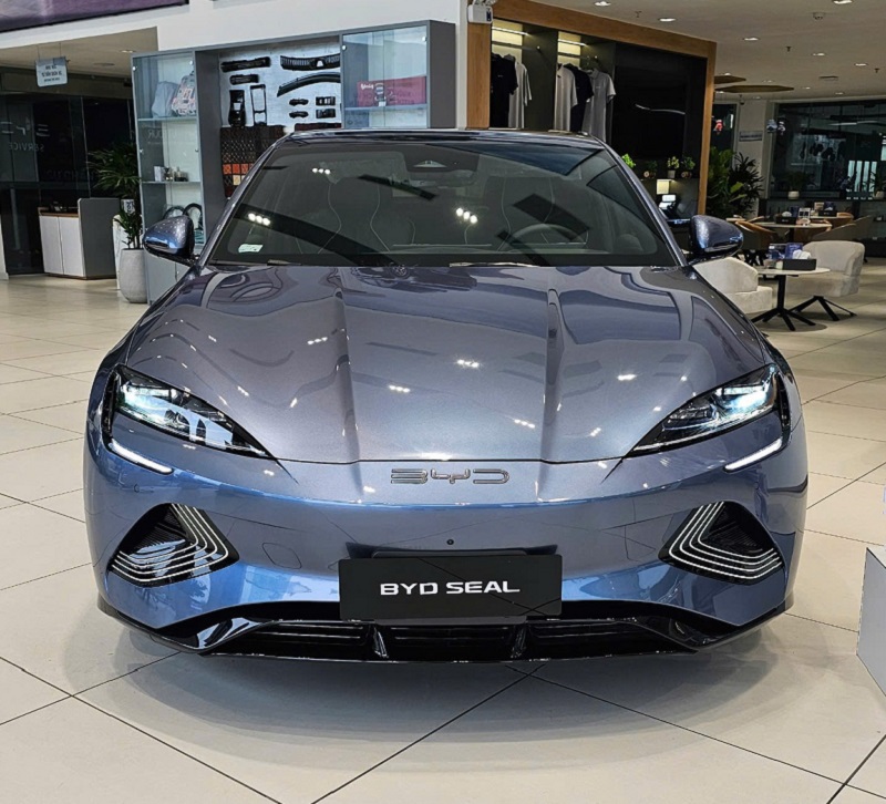 Showroom BYD bước vào thế giới xe điện thông minh 3 Showroom BYD bước vào thế giới xe điện thông minh