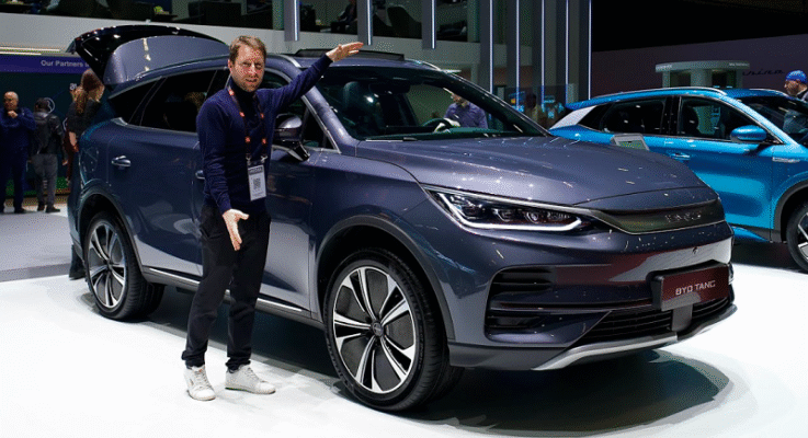 Showroom BYD bước vào thế giới xe điện thông minh 2 Showroom BYD bước vào thế giới xe điện thông minh