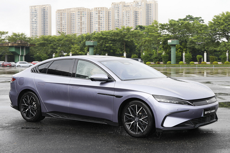 Cập nhật giá xe BYD Han lăn bánh và khuyến mãi mới nhất